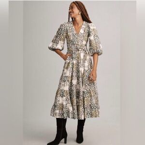 Anthropology Dress V-neck Textured Midi Style Number 95508073 SMALL